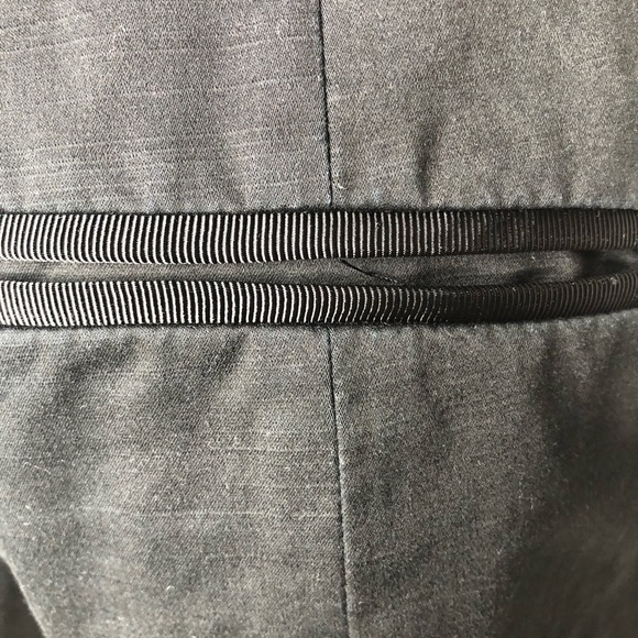 WHBM Slim Capri Mid Rise Stretch Black Pants - Picture 7 of 8